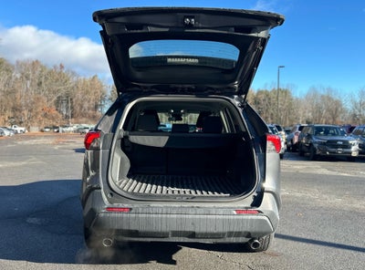 2022 Toyota RAV4 Hybrid LE