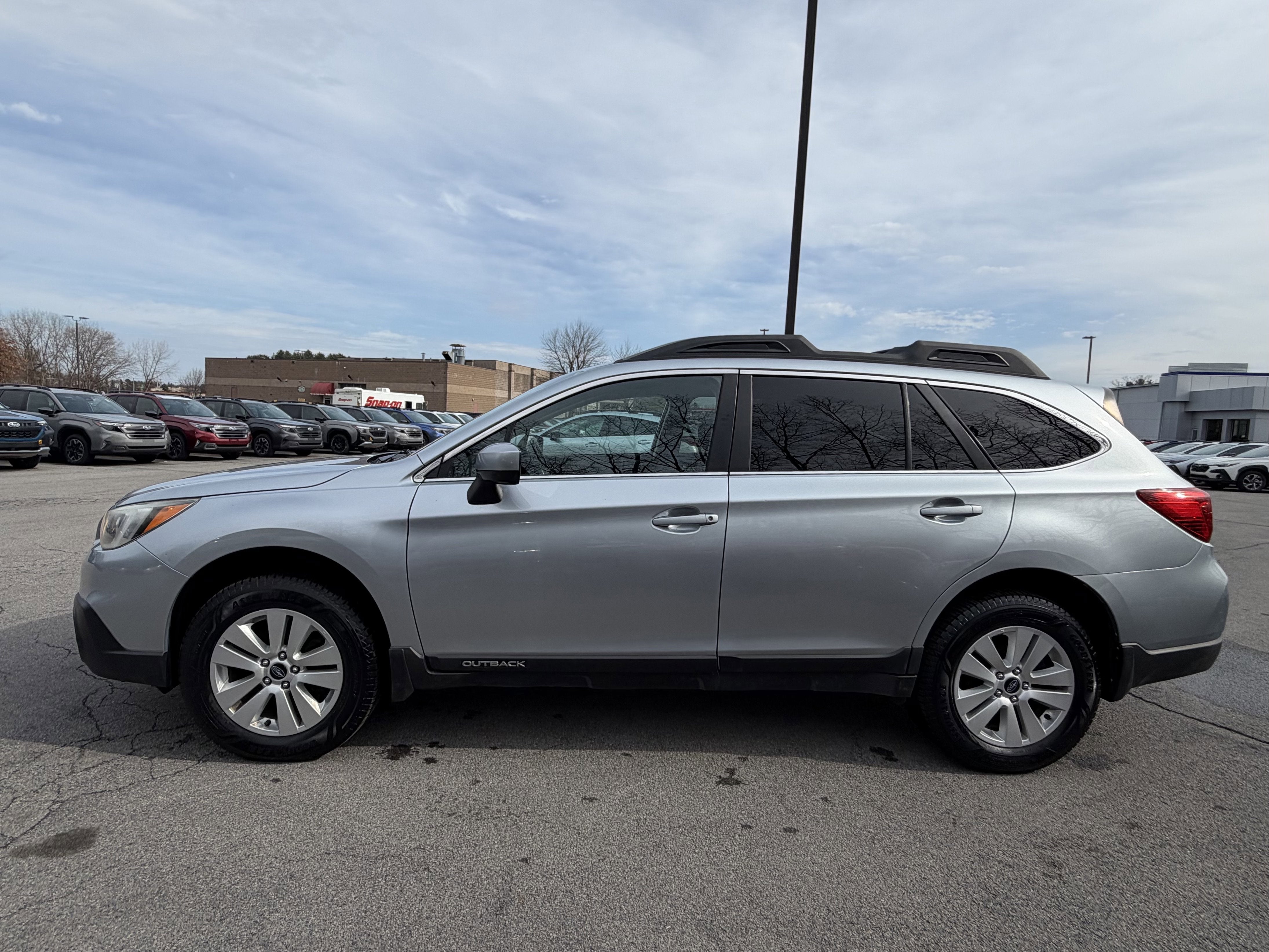2016 Subaru Outback 2.5i Premium