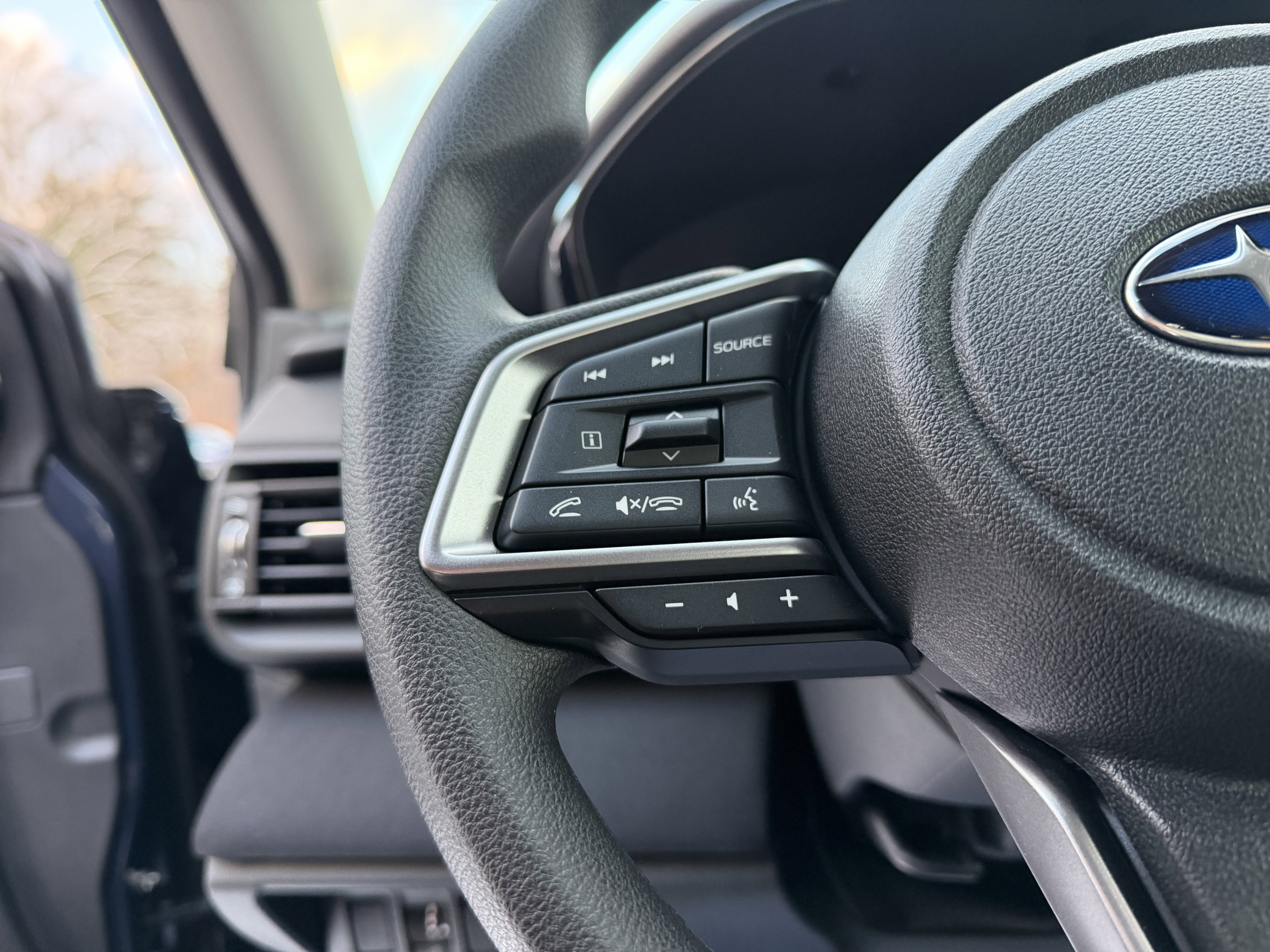 2025 Subaru Outback 2.5i