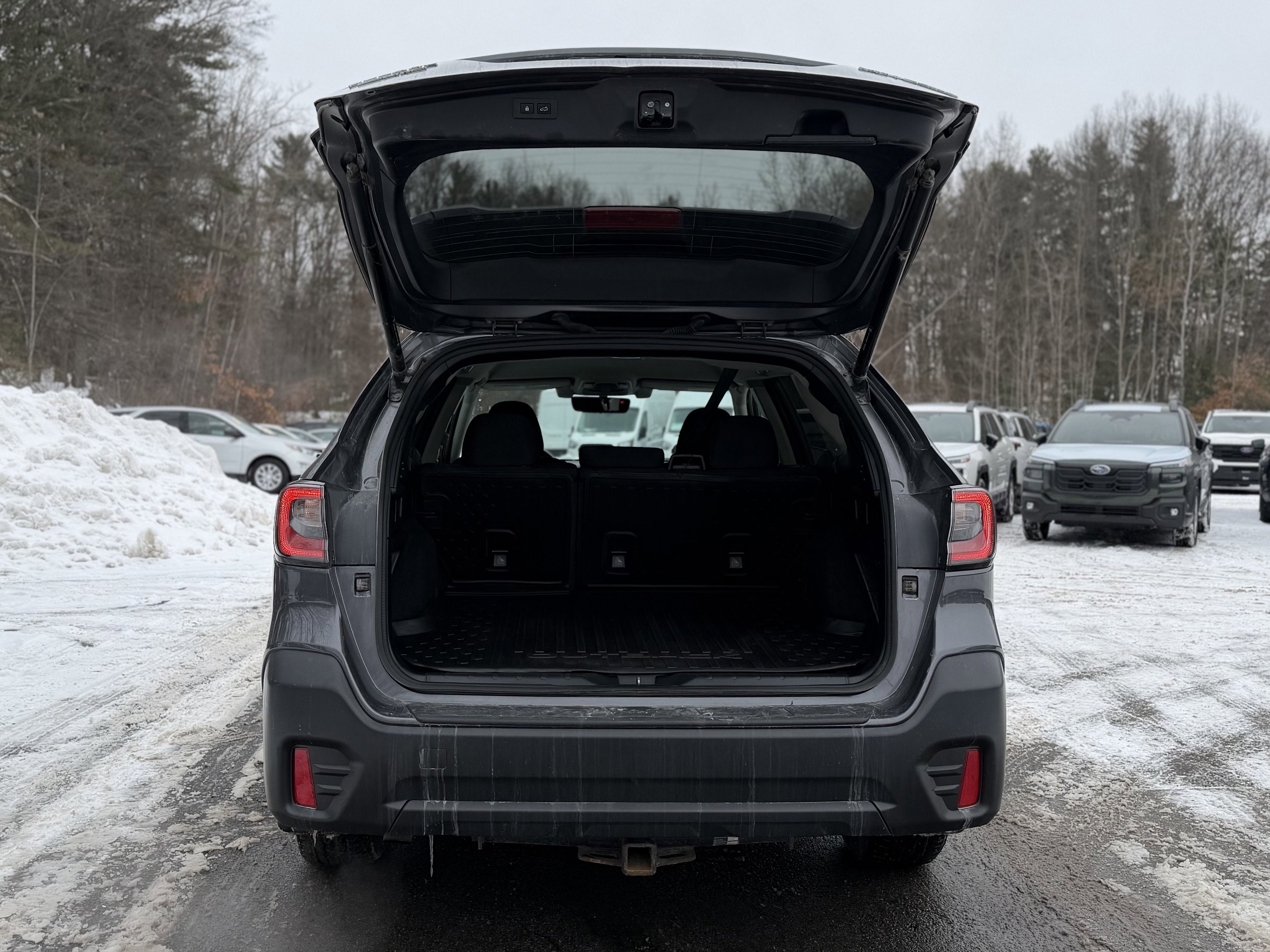 2022 Subaru Outback Premium