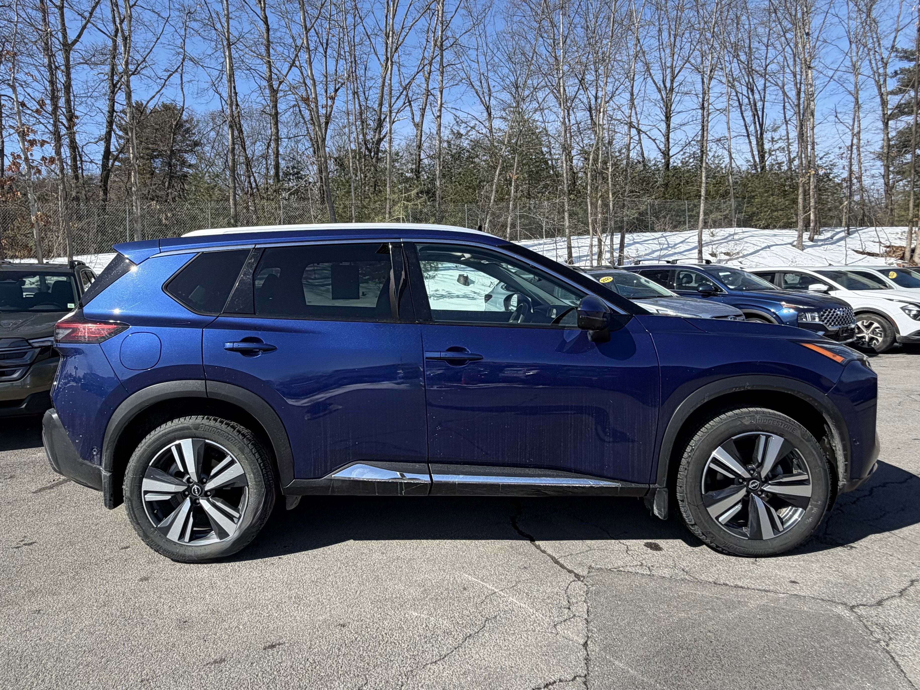 2022 Nissan Rogue SL