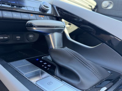 2022 Hyundai Elantra Limited