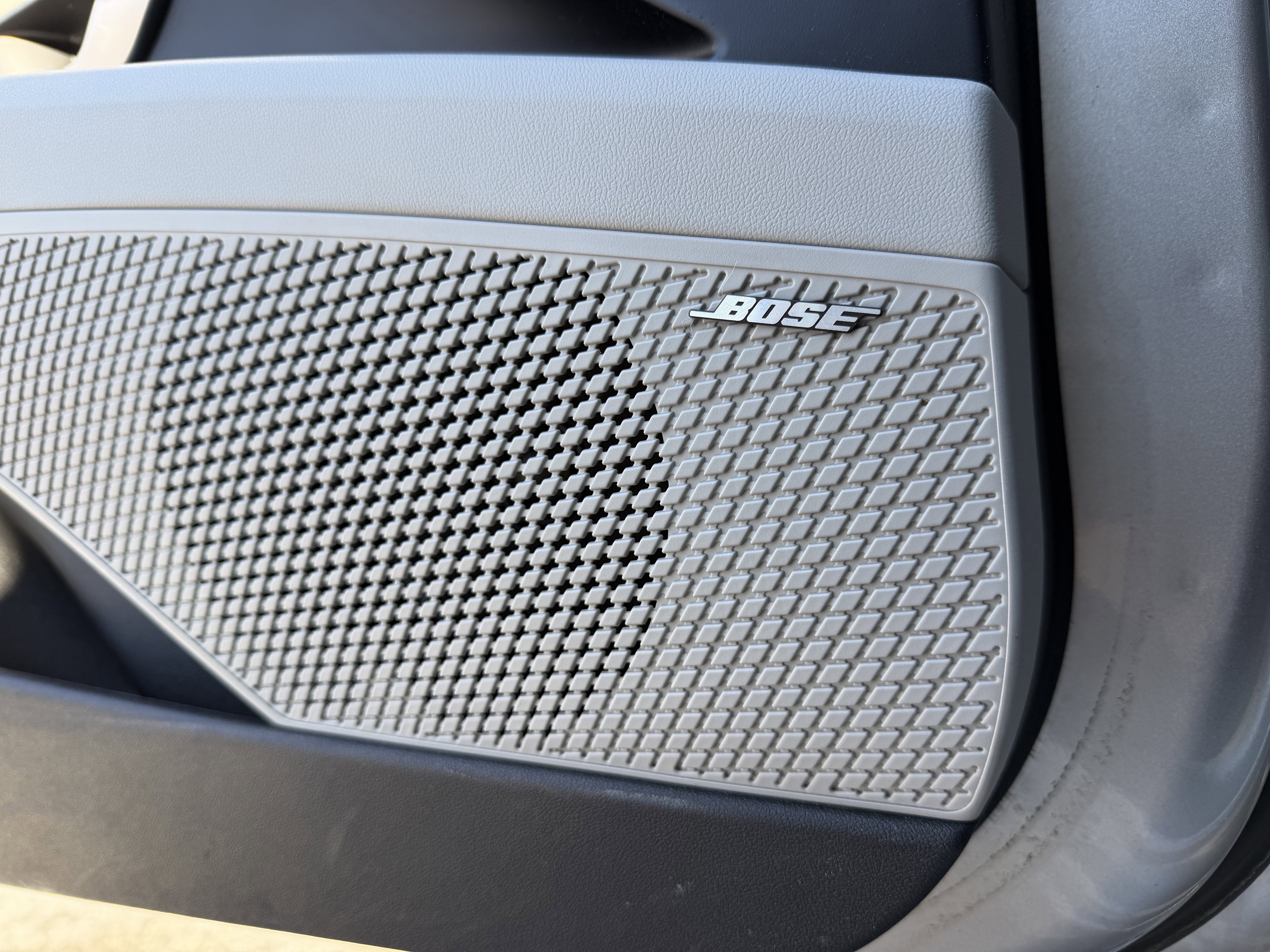 2022 Hyundai Elantra Limited