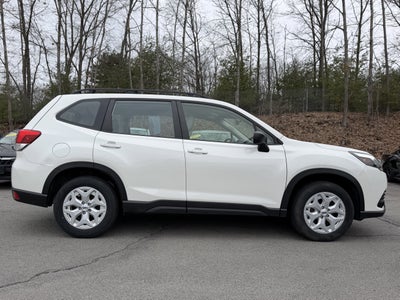 2023 Subaru Forester Base