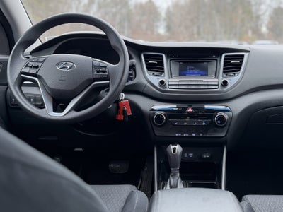 2016 Hyundai Tucson SE