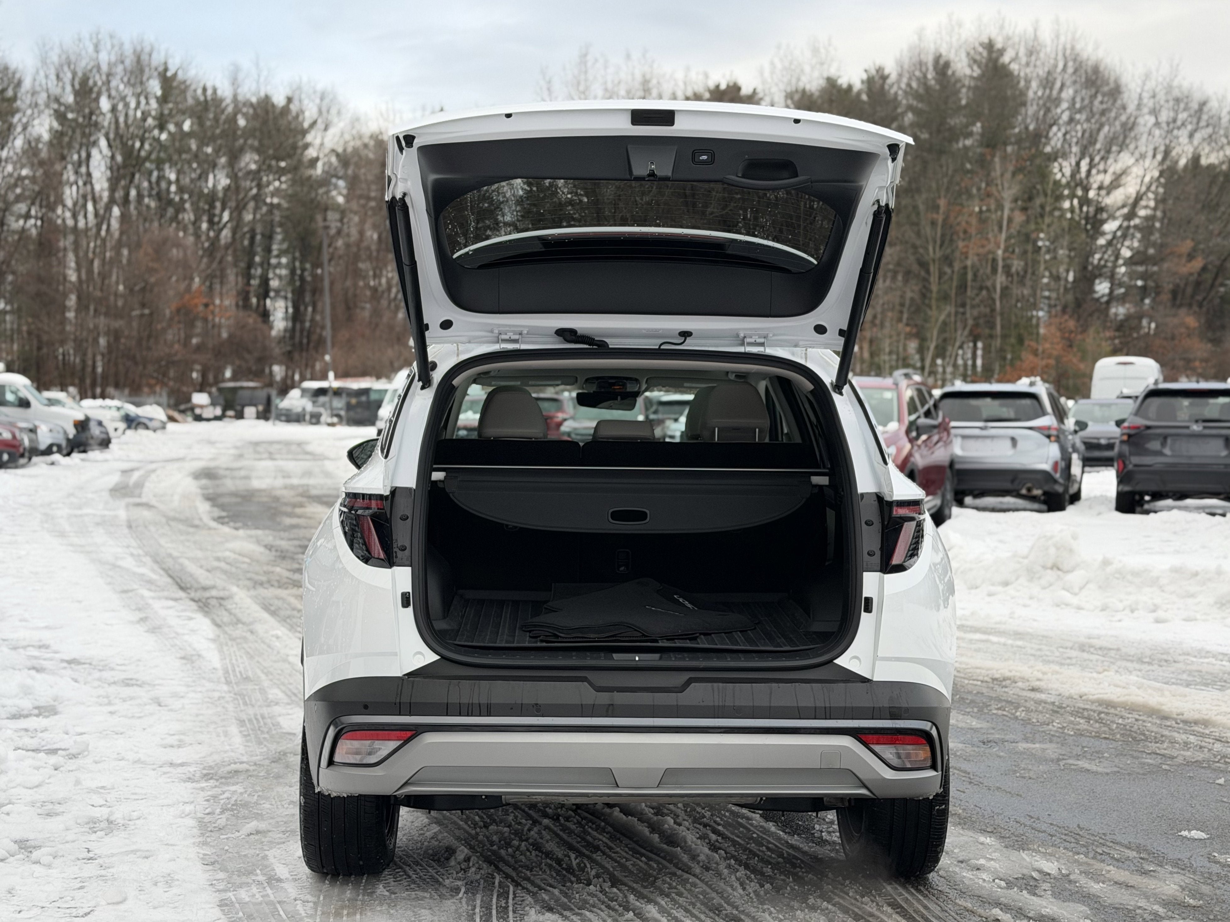 2025 Hyundai Tucson Hybrid Limited