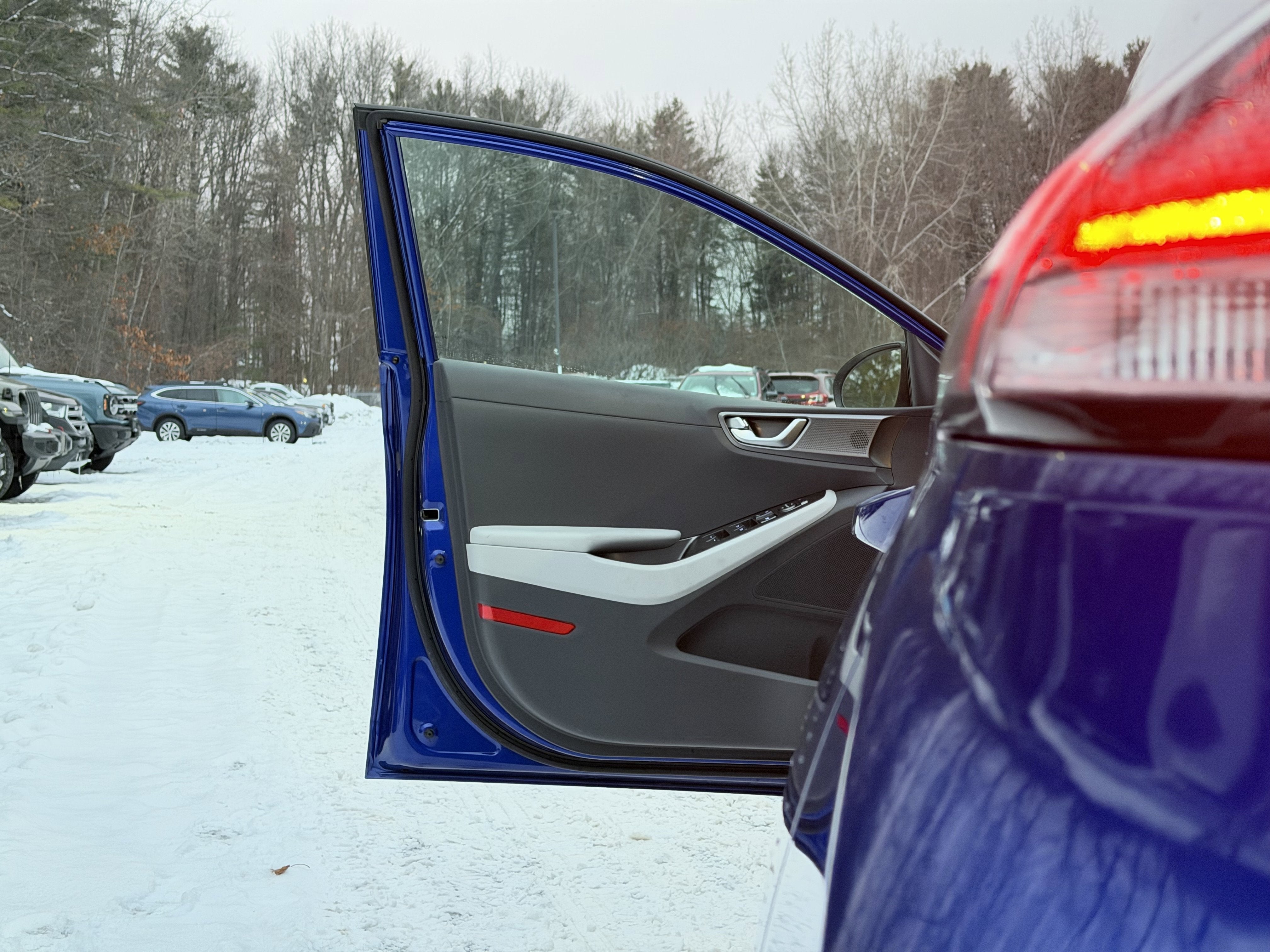 2022 Hyundai Ioniq Plug-In Hybrid SEL